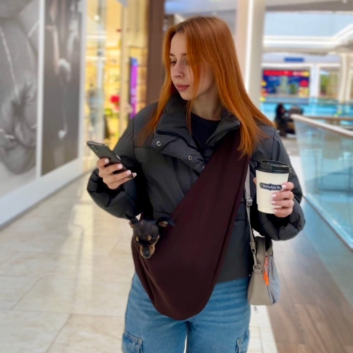 Customer photo review of Lightweight Pet Sling – Chocolate – Up to 11 lbs / 5 kg (Spring/Summer)