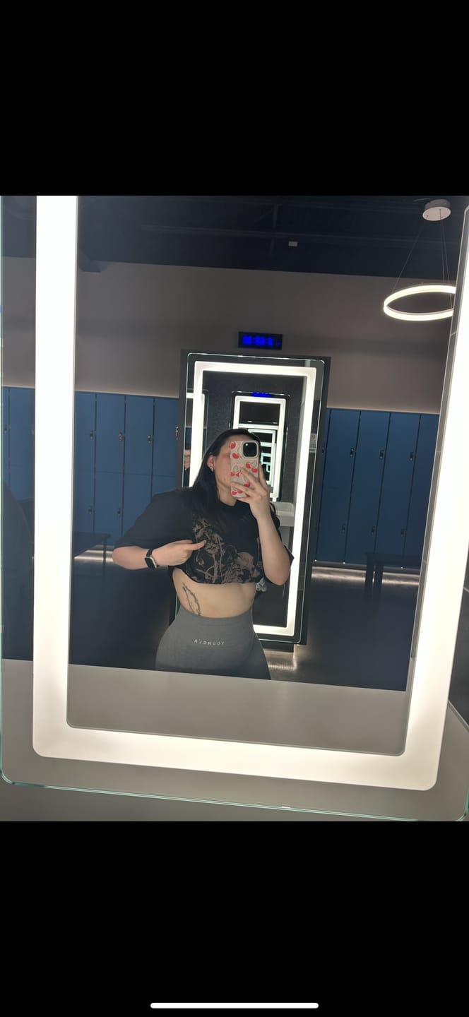 Customer photo review of W427 Phantom Oversized Tees