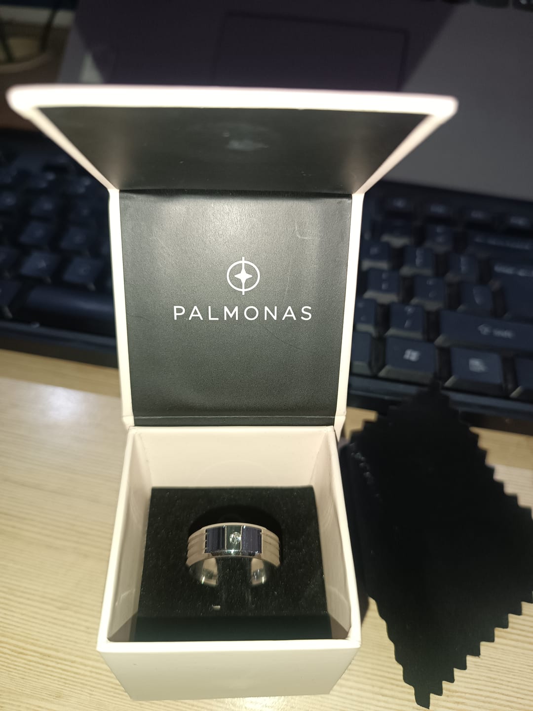 Customer photo review of Shiny Diamond Silver Ring