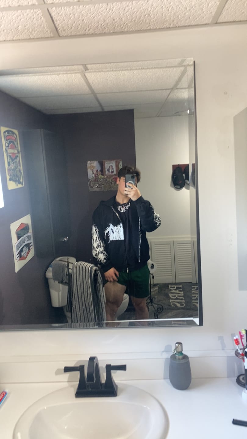 Customer photo review of 5128 - Venom Hoodies