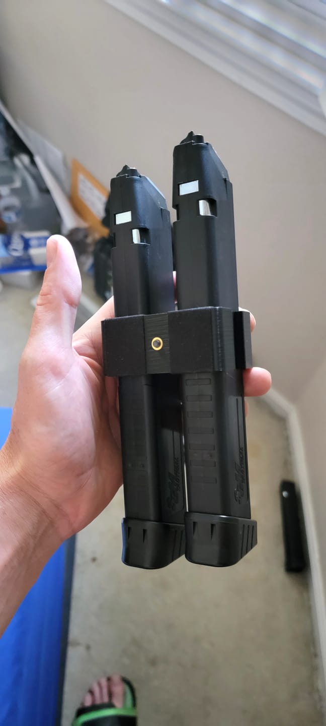 Customer photo review of Glock Mag Coupler (9mm/.40)