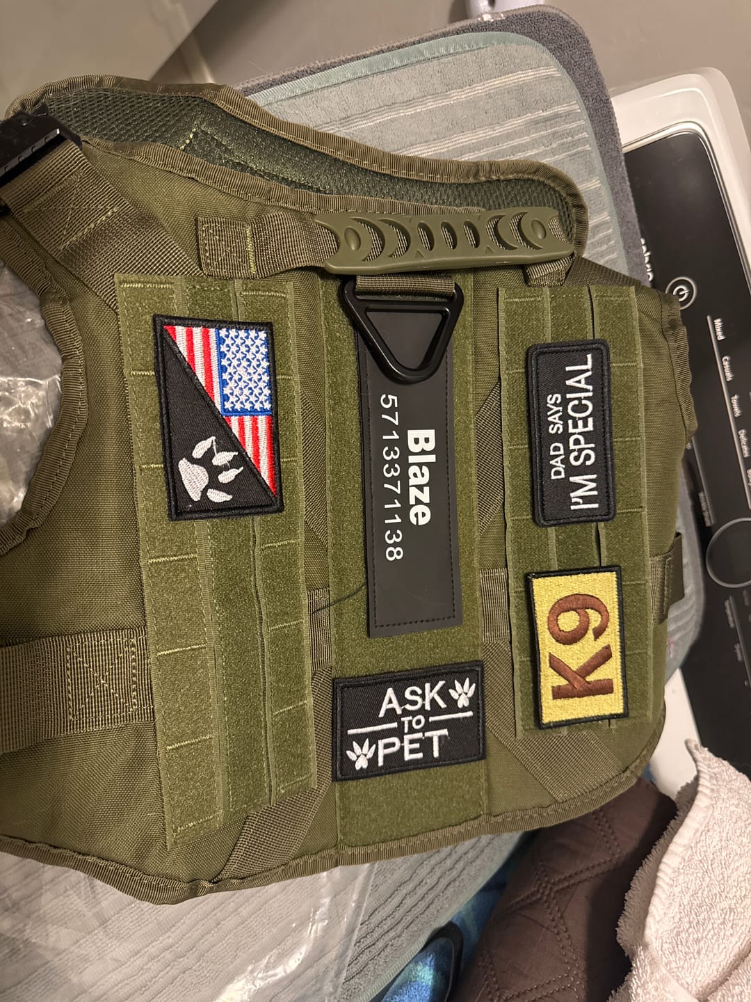 Customer photo review of Hook & Loop Patch Variety Bundle For Harness (Pack of 12)