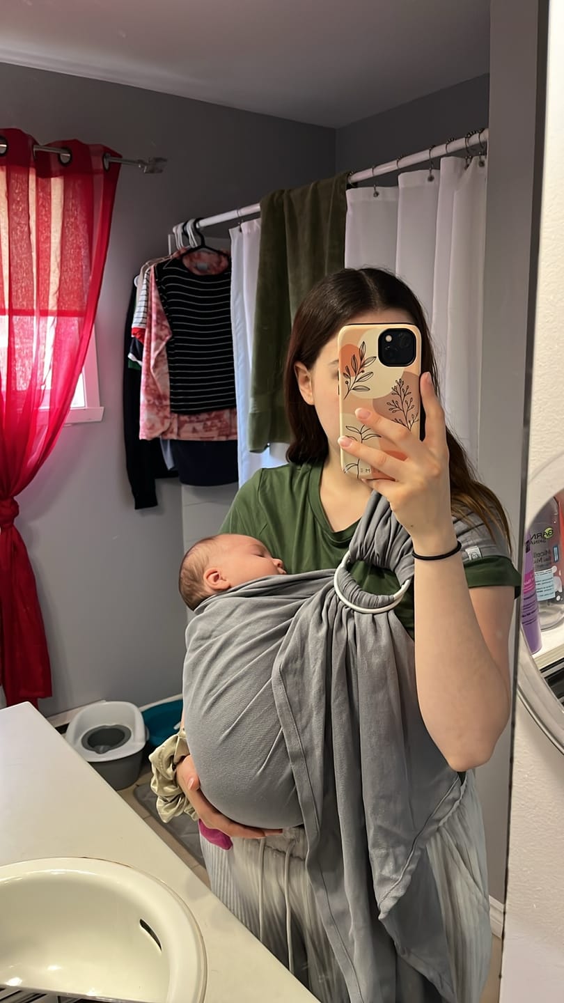 Customer photo review of Écharpe Ajustable Tissée (Ring Sling) | Luna