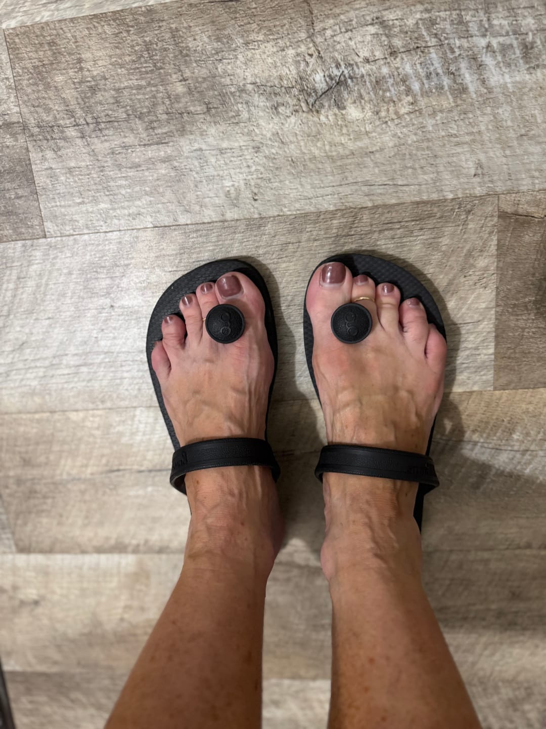 Customer photo review of Gurus Flip-Flops - Black