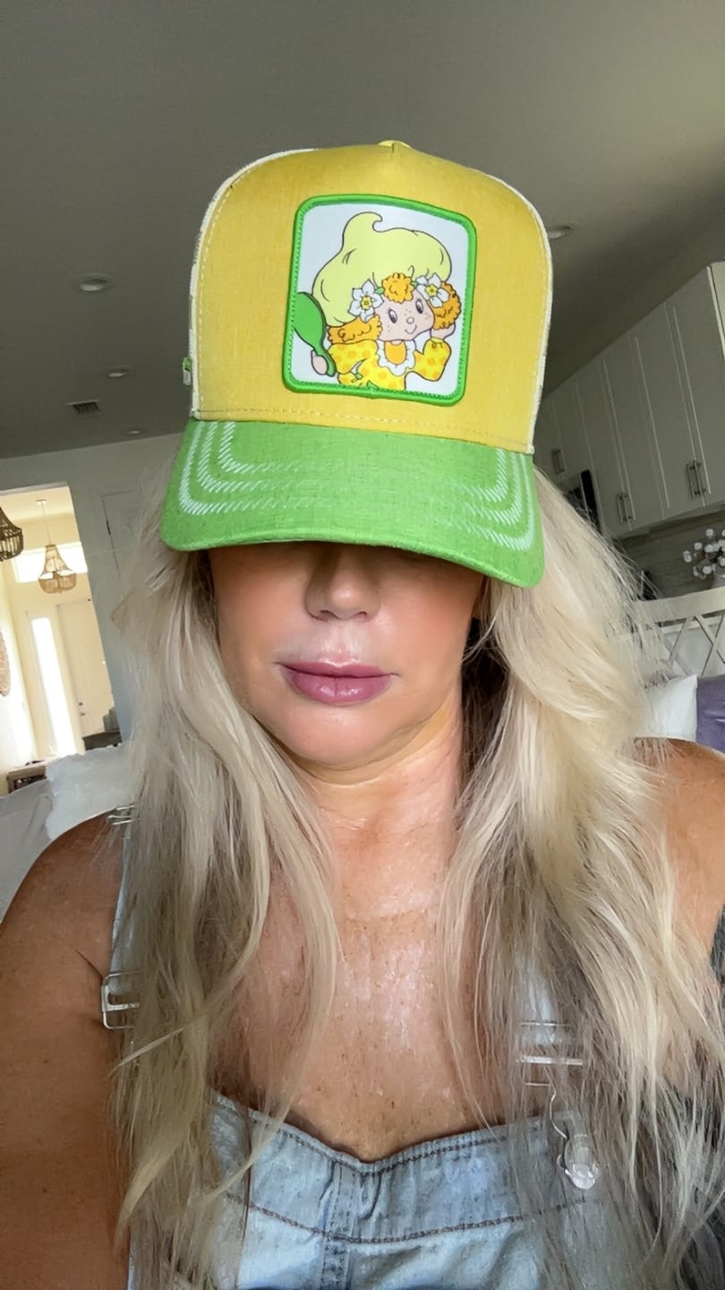 Customer photo review of OVERLORD X Strawberry Shortcake: Lemon Meringue