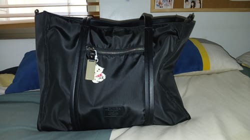 Reseña con foto de un cliente sobre Cartera De Hombro New Office