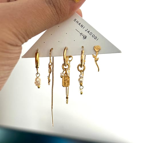 Customer photo review of Rose Earring Set