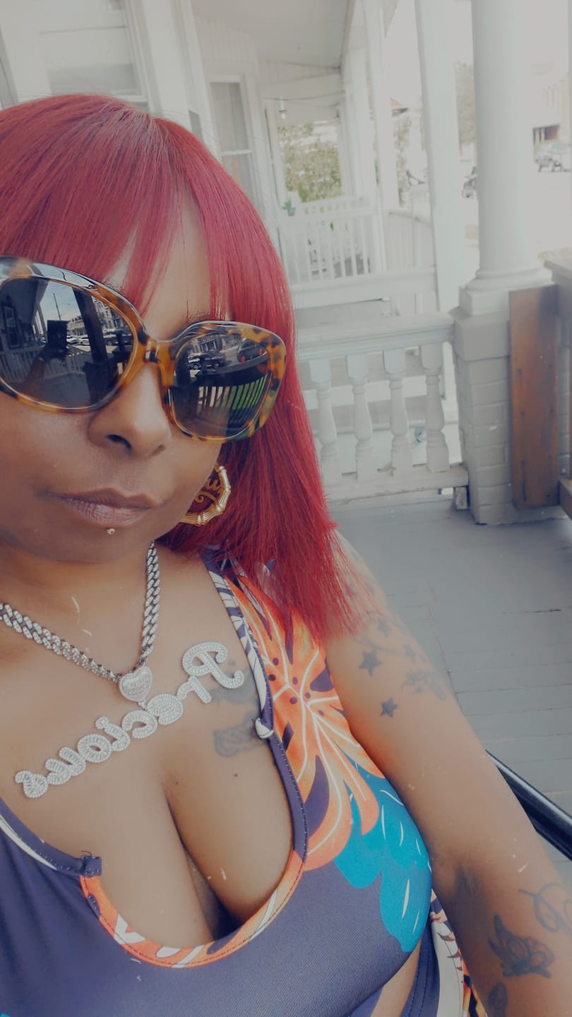 Customer photo review of LUXIIVA® CURSIVE FONT ICED OUT-BAGUETTE CUSTOM NAME PENDANT