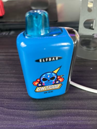 Customer photo review of ELFBAR - GH23000 - 23000 Bouffées - 2% de nicotine - Puff Jetable / Vape Disposable