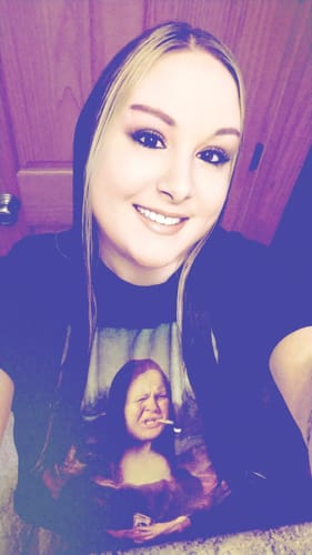 Customer photo review of Mona Tammy T-Shirt