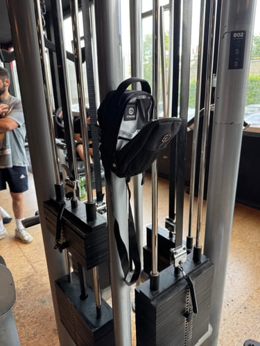 Customer photo review of GymDrip® - Magnetic-Bag