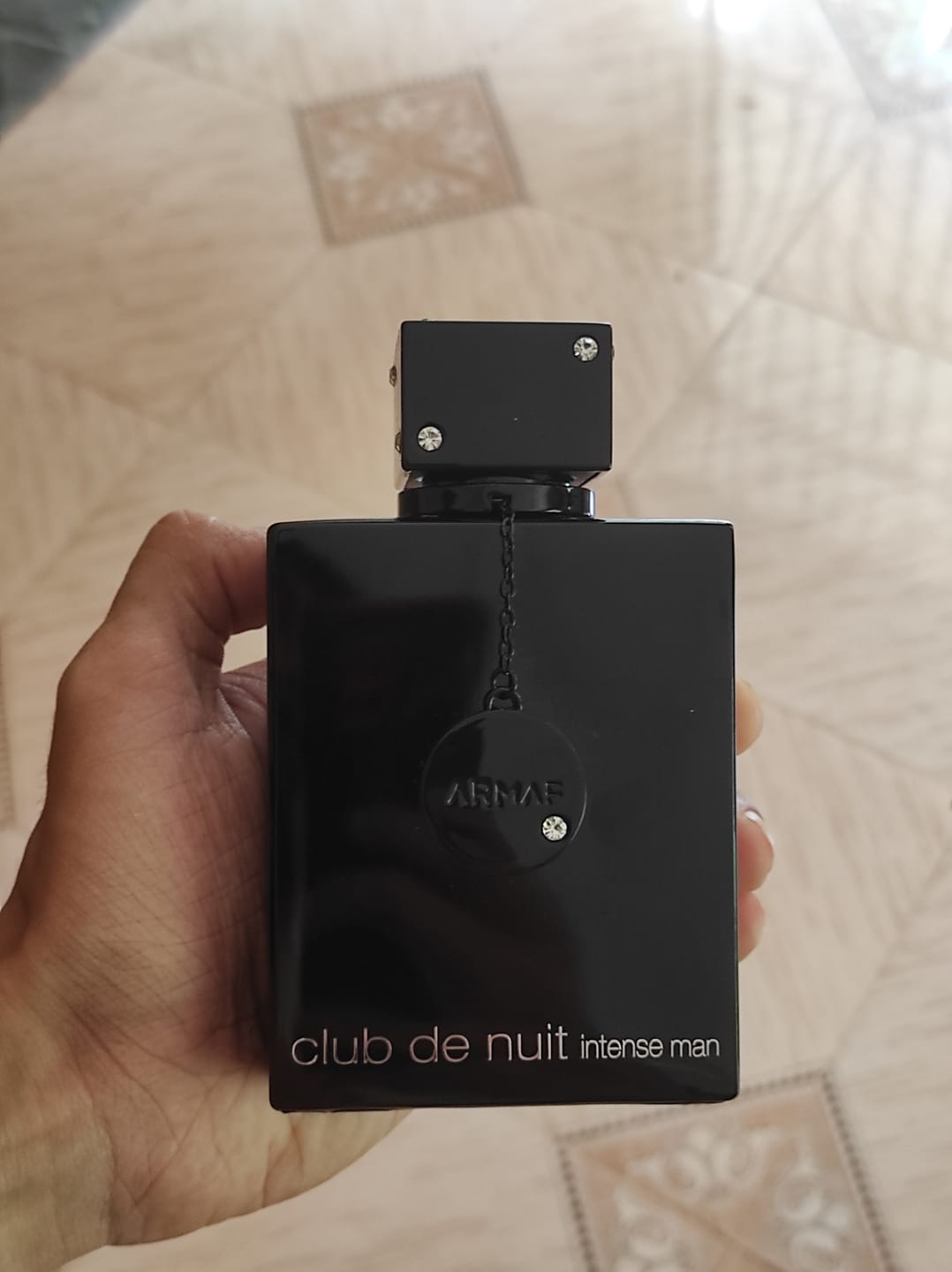 Customer photo review of Armaf Club De Nuit Intense Man Parfum
