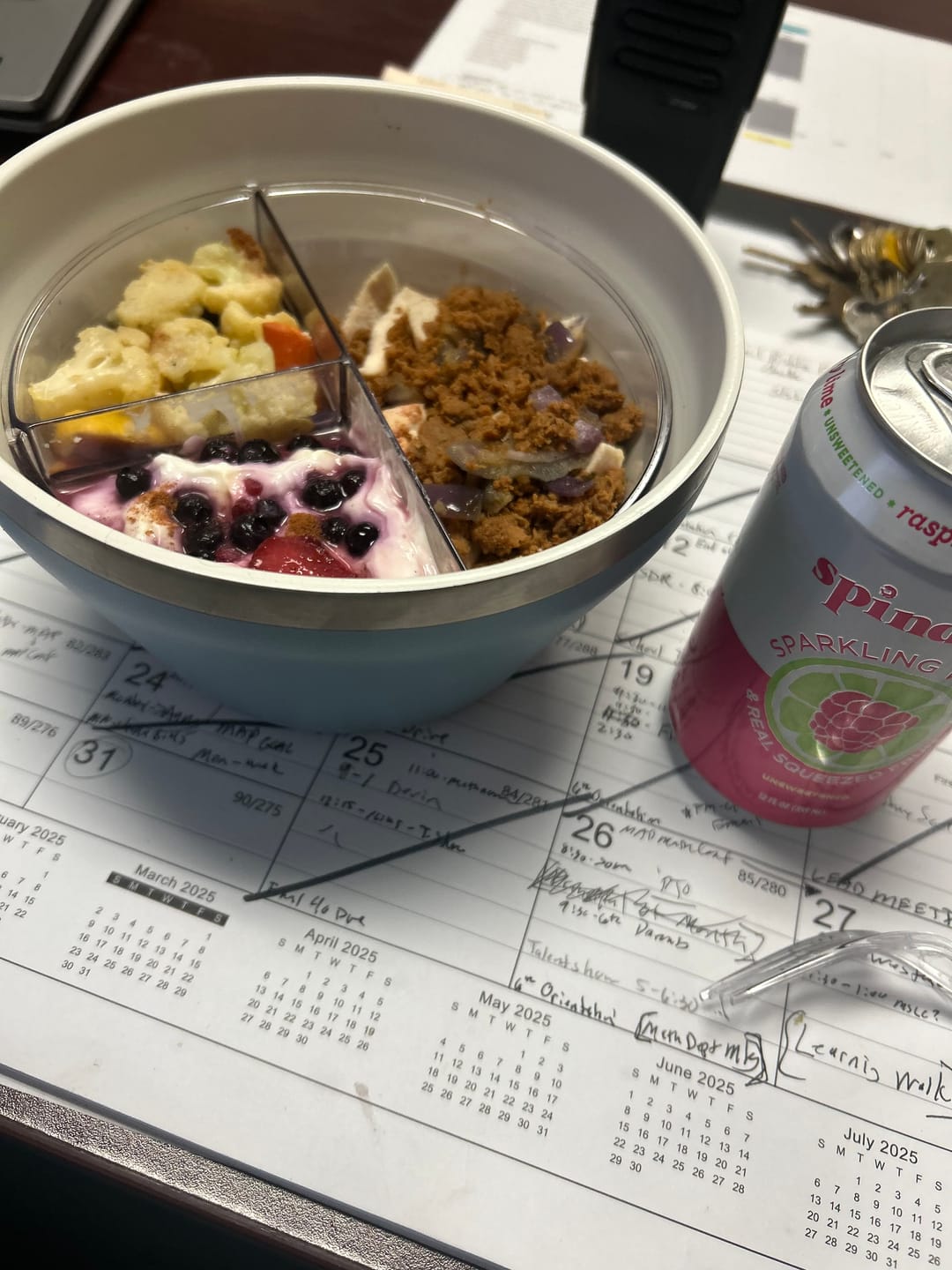 Customer photo review of Fresh Bowl (40oz)