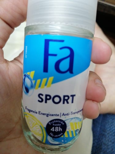 Customer photo review of FA Sport Anti-Perspirant Roll On 50ml
