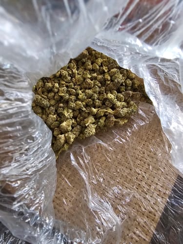 Customer photo review of AK-47 - Greenhouse THCA (Smalls)