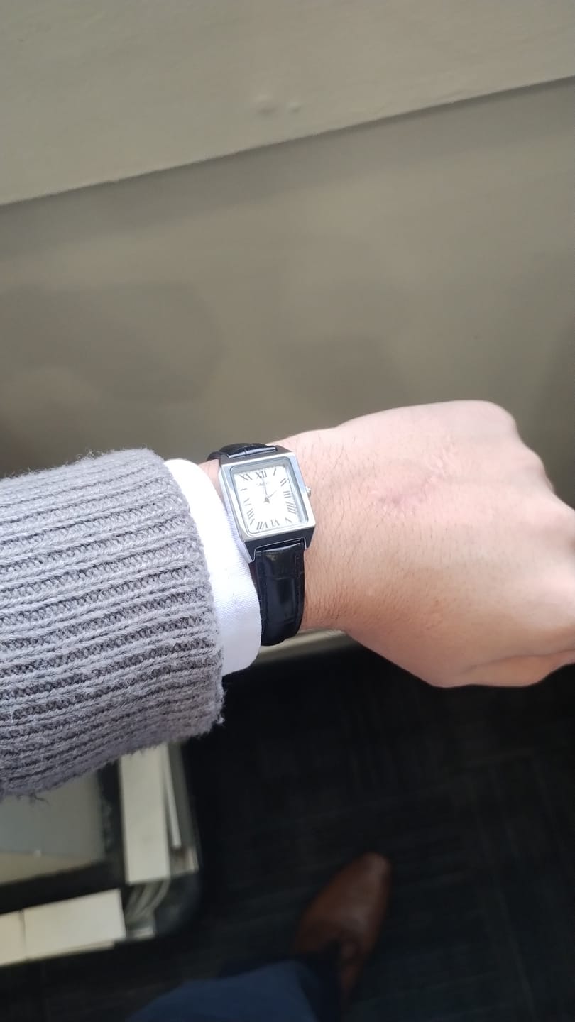 Customer photo review of Reloj Casio Tank Análogo LTP-V007L-7B1UDF Cuero Dial Plateado