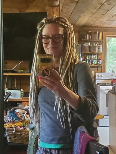 Customer photo wearing WARM PLATINUM