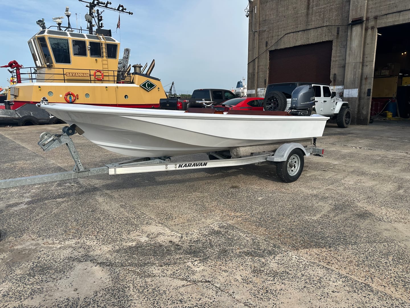 Customer photo review of Boston Whaler 3 Piece OEM Rub Rail, **All Bright White**  - Fits Classic 9' - 17'