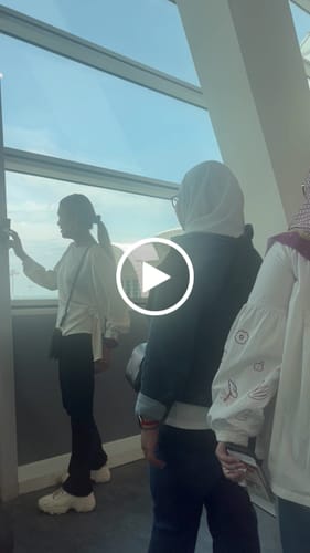 Customer video review of Bertamu Square (Lavender)