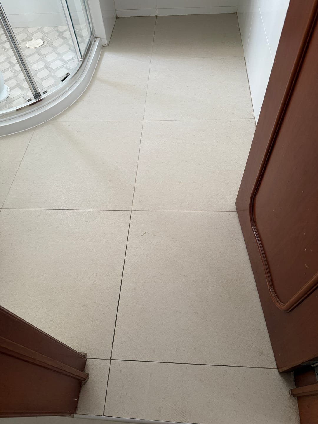 Customer photo review of Desmanchador de juntas 1L
