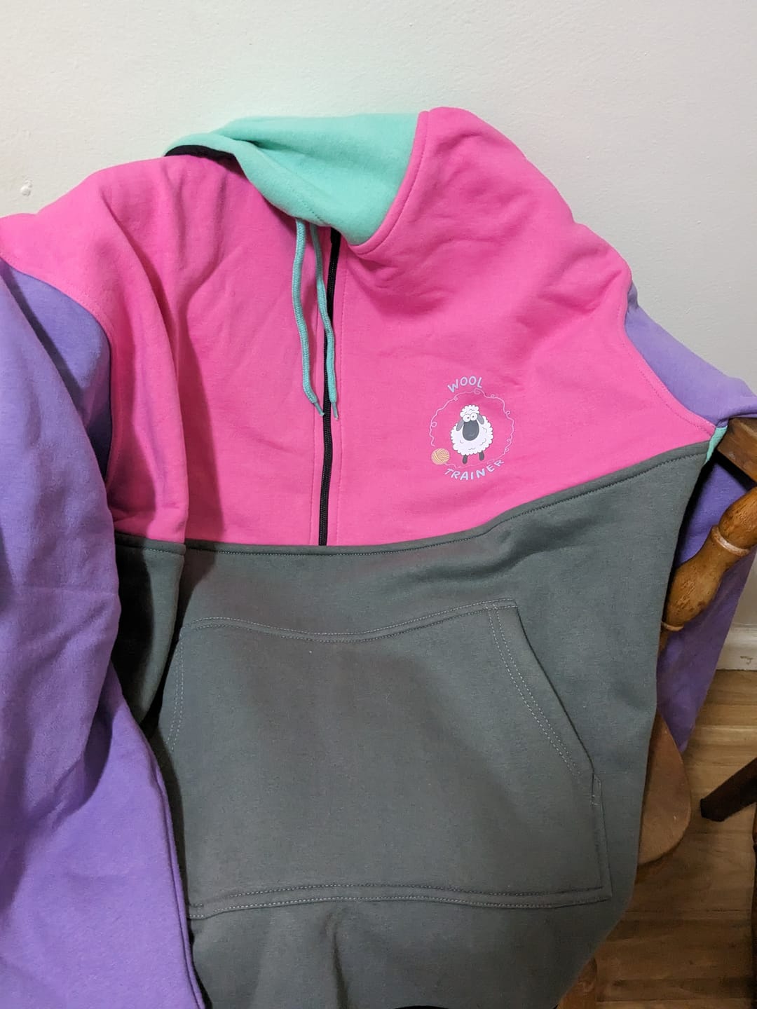 Customer photo review of Pastels | Half Zip Long Tail Hoody
