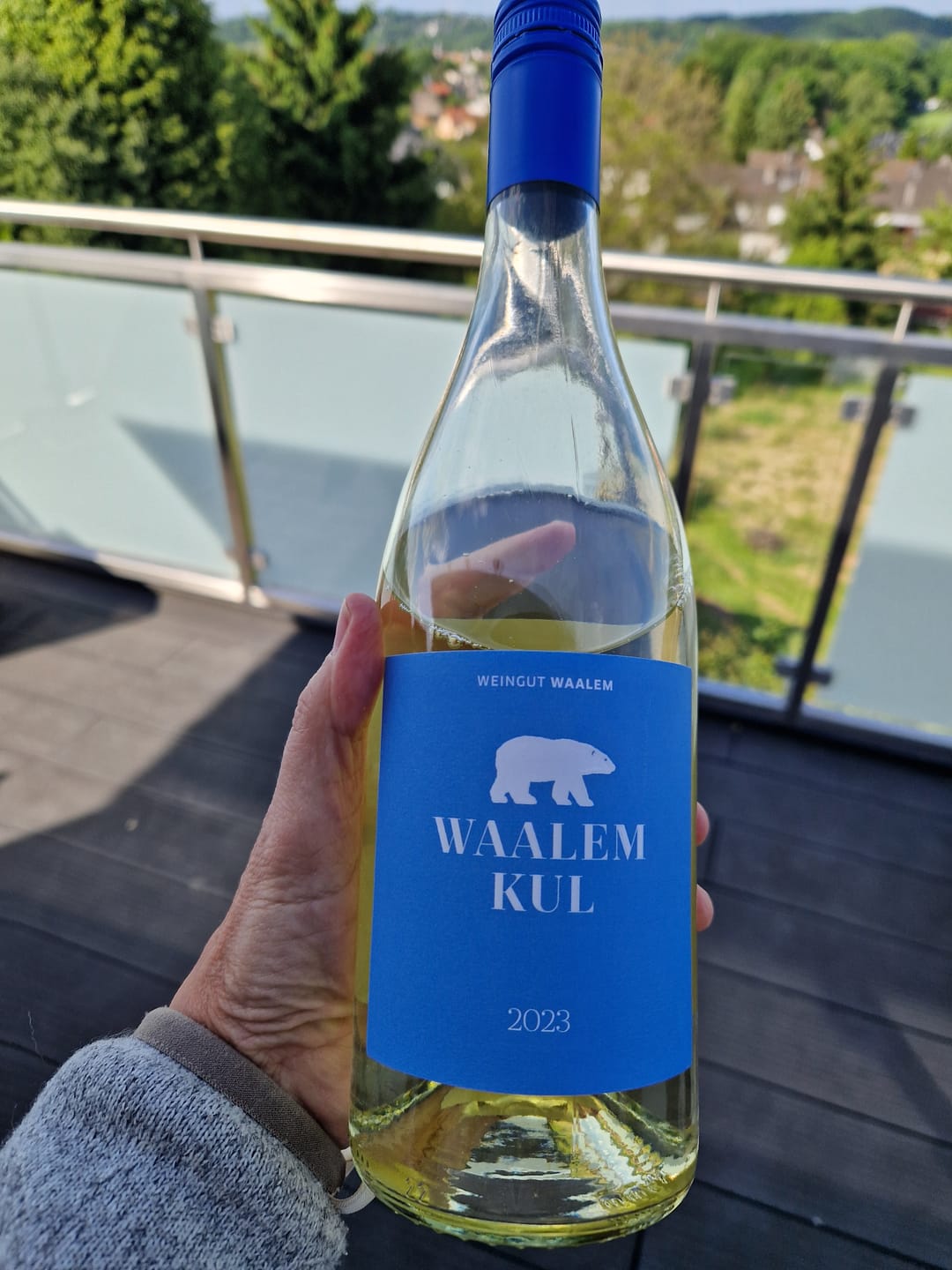 Customer photo review of WAALEM KUL