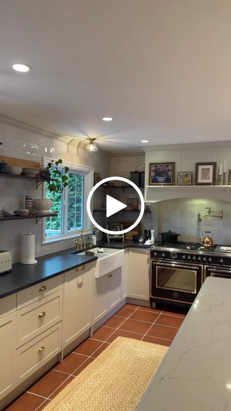 Customer video review of Classic Polished Brass Cupboard Handles