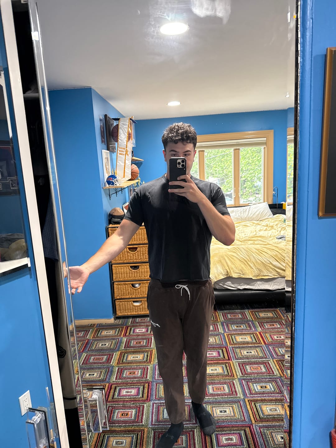 Customer photo review of 4097 - Cropped Tailored Tees