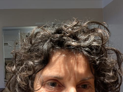 Customer photo review of Bounce Curl Volume EdgeLift Brush