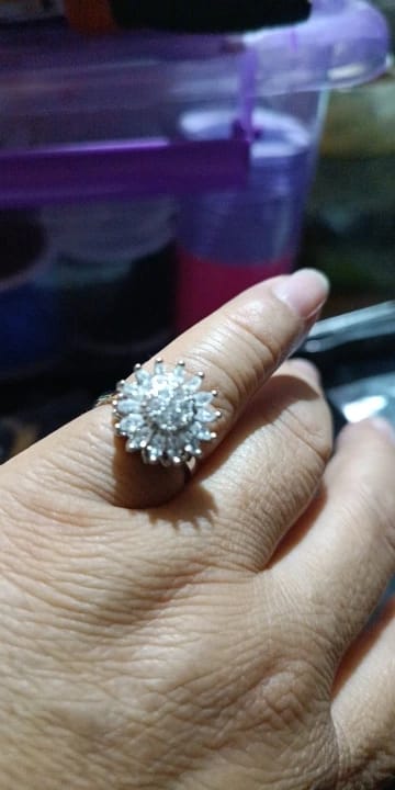 Customer photo review of Flower Spinner Ring