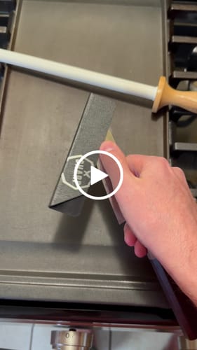 Customer video review of Kenshiro Hatono R2 Damascus Petty 135 mm