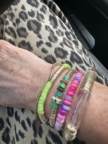 Customer photo review of Carolina Vinyl Bracelet 6mm