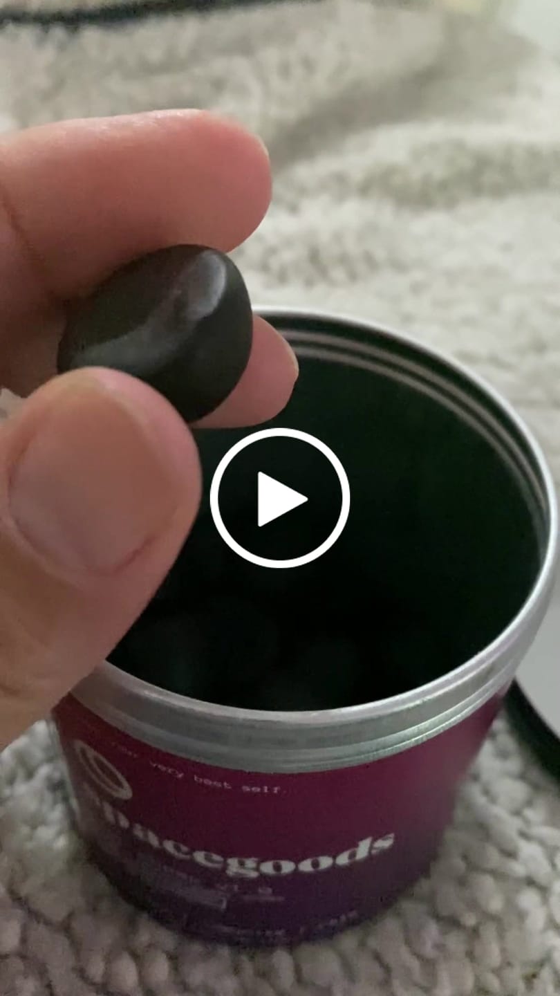 Customer video review of star chews