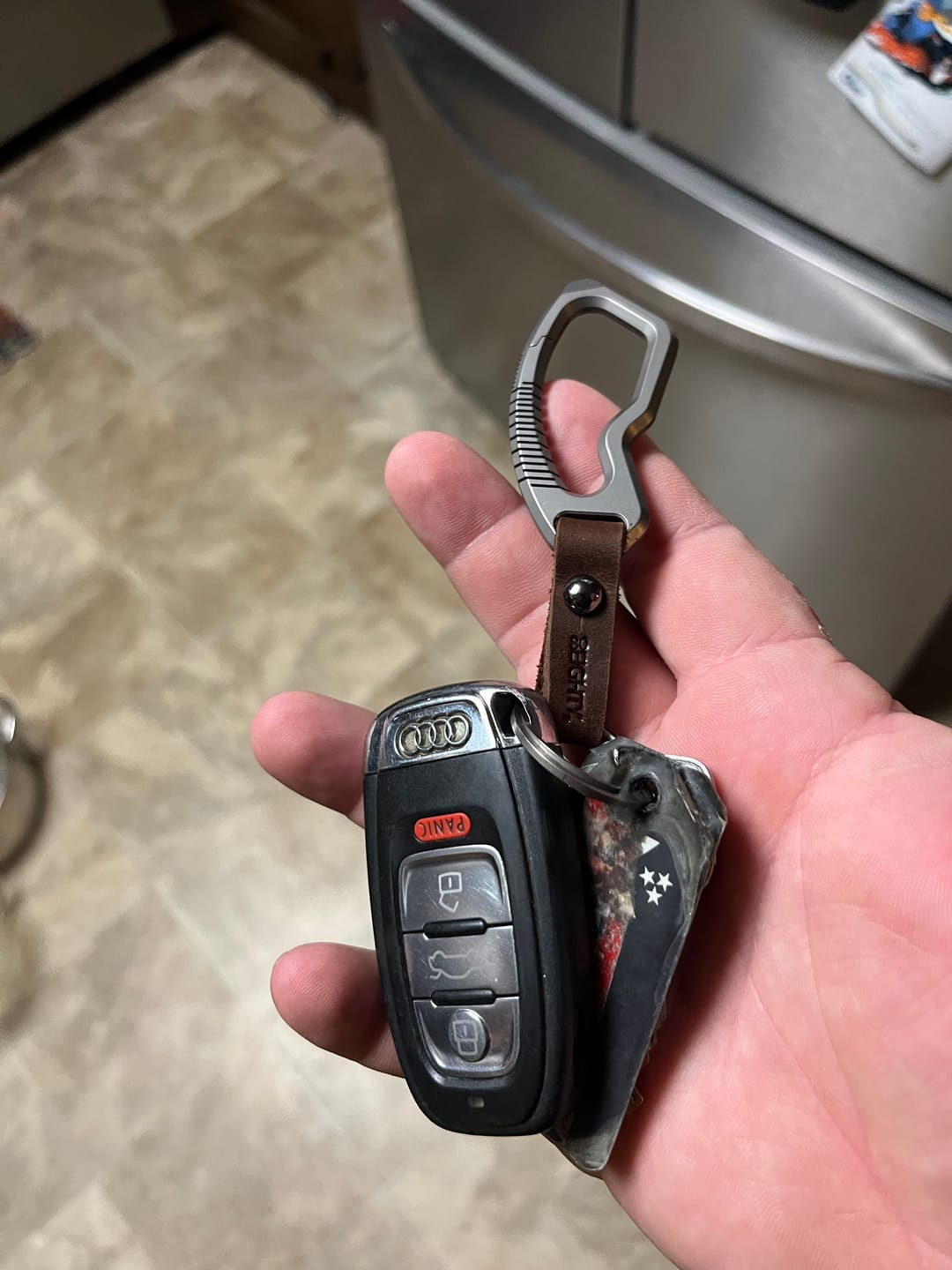 Customer photo review of 80Eighty®  Titanium Carabiner Keychain