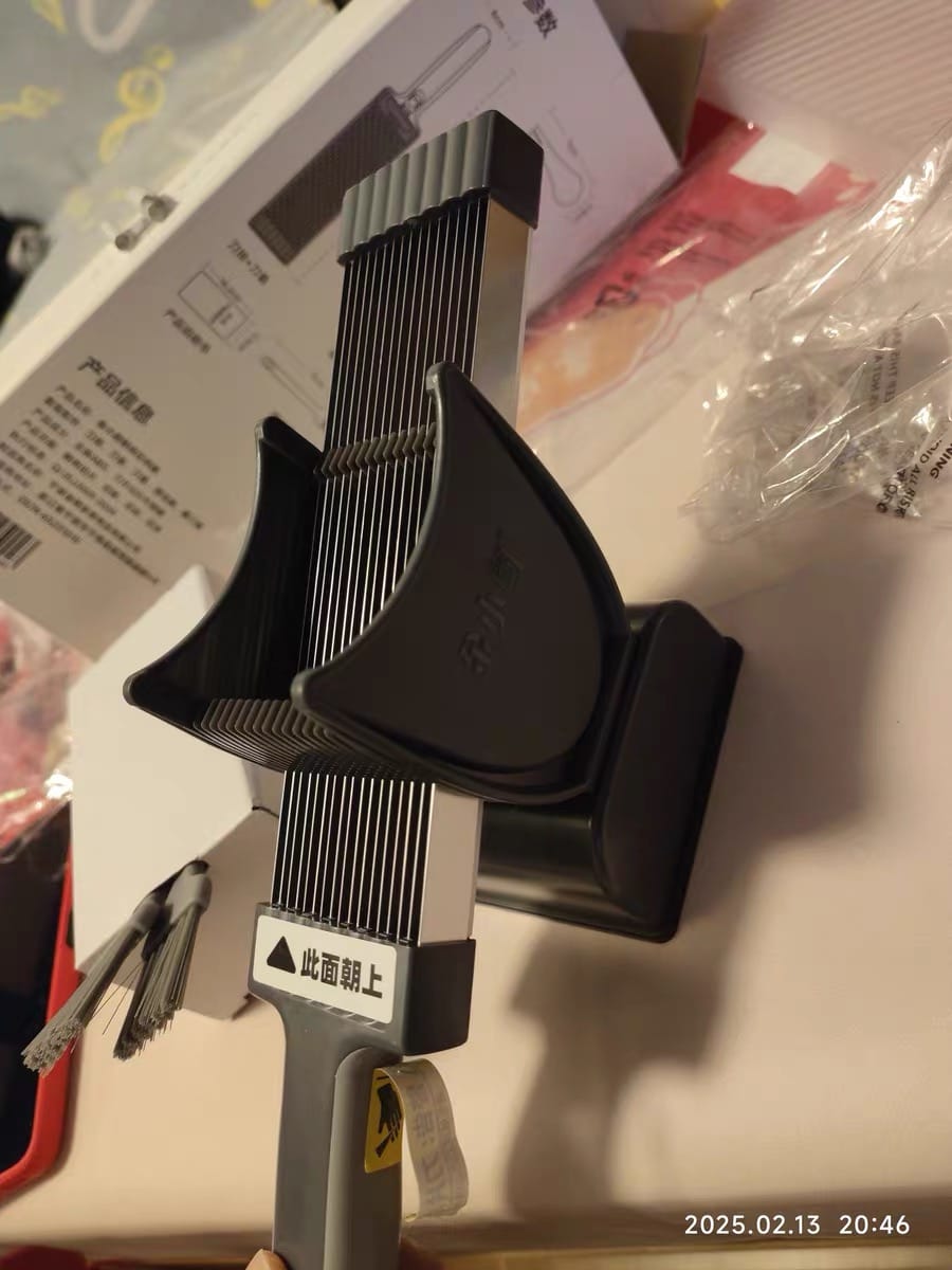 Customer photo review of Manual Meat Slicer & Knife Sharpener Set – Stainless Steel, Perfect for Beef, Pork, Lamb – Ideal for Home Cooking & BBQ, Black
