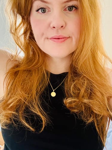 Customer photo review of Engravable Classic Disc Necklace