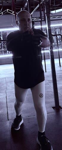 Customer photo review of SKINS SERIES-1 MEN'S LONG TIGHTS WHITE