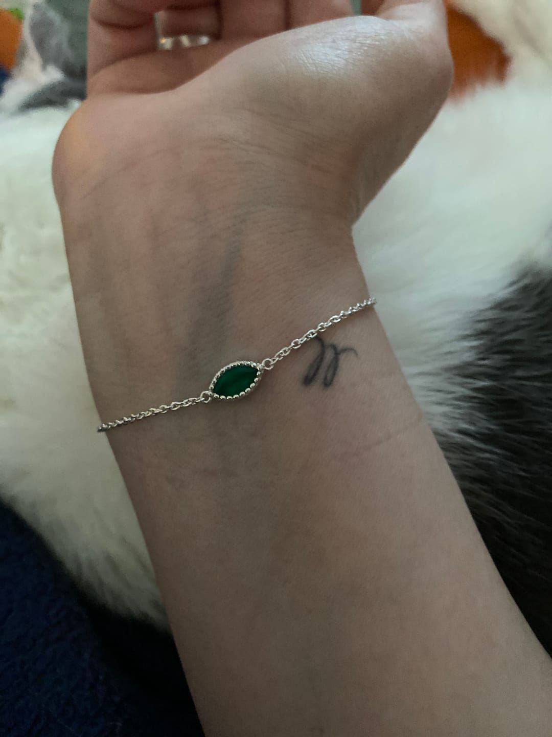 Customer photo review of Armband Flora Ett Blad Grön Onyx Silver
