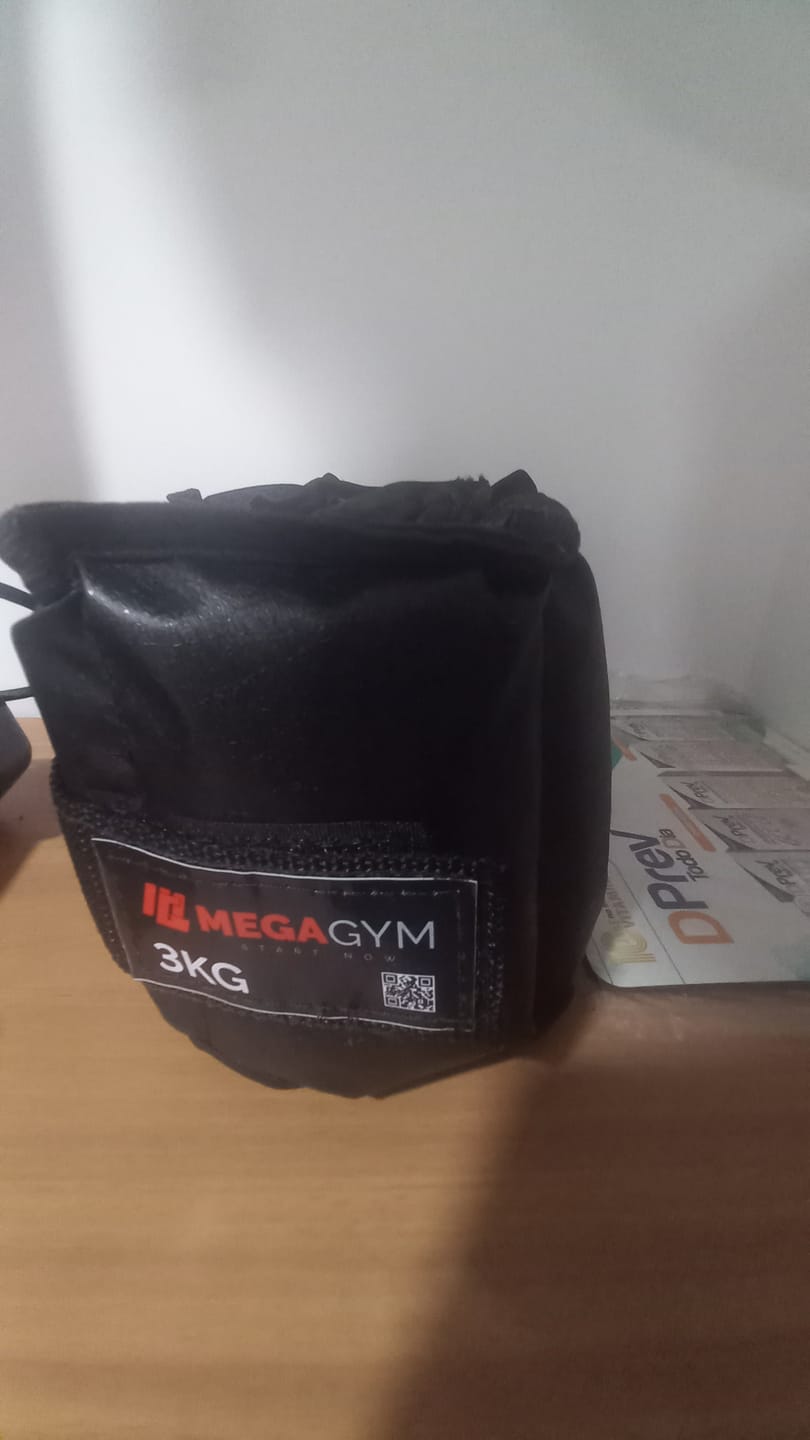 Customer photo review of Caneleiras Tornozeleiras De Peso