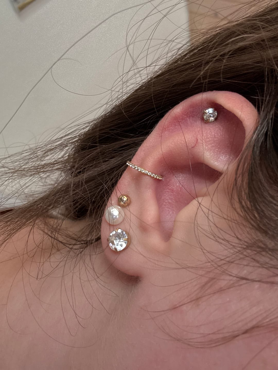 Customer photo review of HI-LIFE Crystal Clicker Piercing