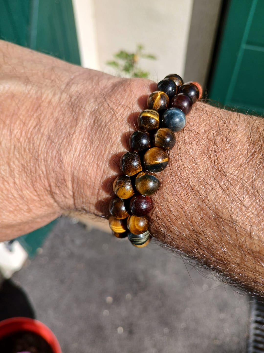 Customer photo review of Bracelet "Triple Protection" en Hématite, Oeil de Tigre et Obsidienne