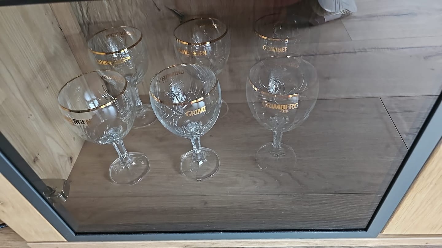 Customer photo review of Grimbergen Bierglazen op Voet - 330 ml - 6 stuks