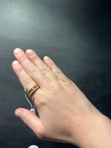 Customer photo review of „LOVE, SMILE, Happiness “ RING MIT SICHERHEITSNADEL
