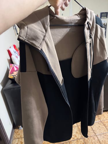 Customer photo review of Men's Hoodie Core 0.1