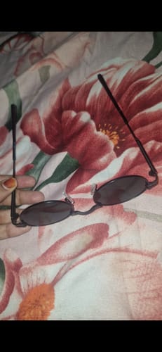 Customer photo review of Bob | Black Oval Sunglasses | Black Lens - MG5184