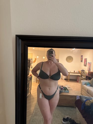 Customer photo review of Paria Top // Eucalyptus