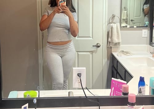 Customer photo review of Solid Tee & Pants Set