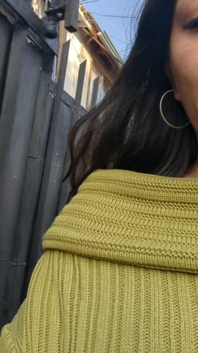 Customer photo review of SWEATER LINA PISTACHO