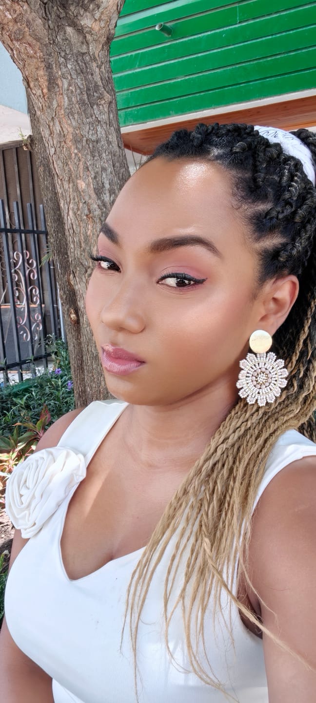 Customer photo review of PALETA DE RUBORES ATEMPORAL | MAKEUP EXPERT