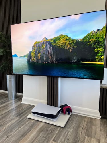 Customer photo review of Zen FT65 TV Stand
